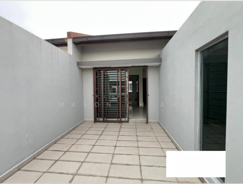 2.5-storey Terraced House for Sale in Bandar Botanic (Klang) - Mason Chiah - Exterior - PropertyGuru.com.my