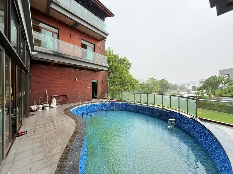 Bungalow for Sale in Seri Kembangan (Selangor) - Muhd Khairulnawawi Kamaruddin - Exterior - PropertyGuru.com.my