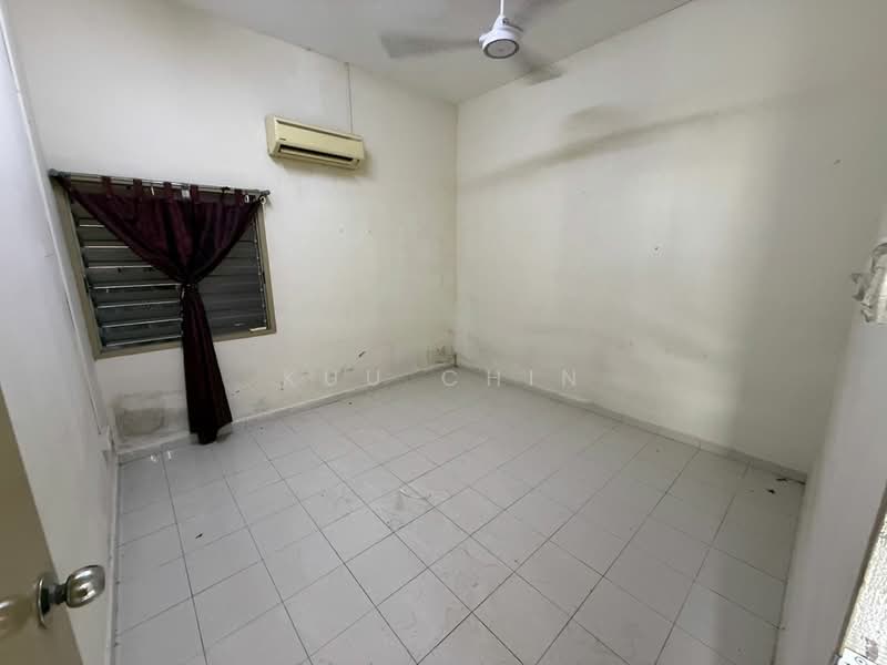 Kampung Baru Saleng untuk Untuk Dijual - RM 368,000, Apr 2026 - Interior - PropertyGuru.com.my