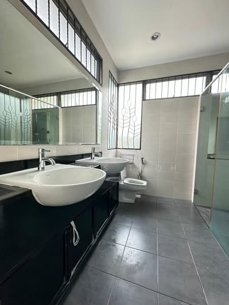 Semi-Detached House for Rent in Ambang Botanic (Klang) - James Teoh - Bathroom - PropertyGuru.com.my