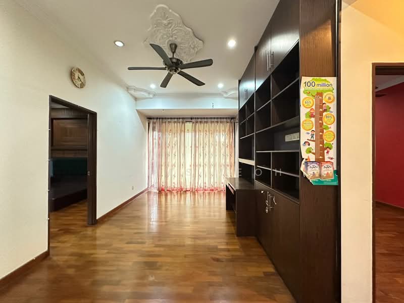 Semi-Detached House for Rent in Ambang Botanic (Klang) - James Teoh - Living Room - PropertyGuru.com.my