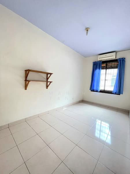 Taman Mount Austin untuk Untuk Disewa - RM 2,000 /bulan, Mac 2026 - Bedroom - PropertyGuru.com.my