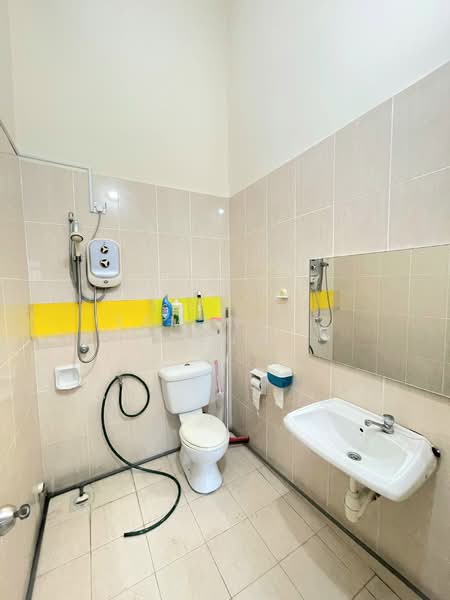 Taman Mount Austin untuk Untuk Disewa - RM 2,000 /bulan, Mac 2026 - Bathroom - PropertyGuru.com.my