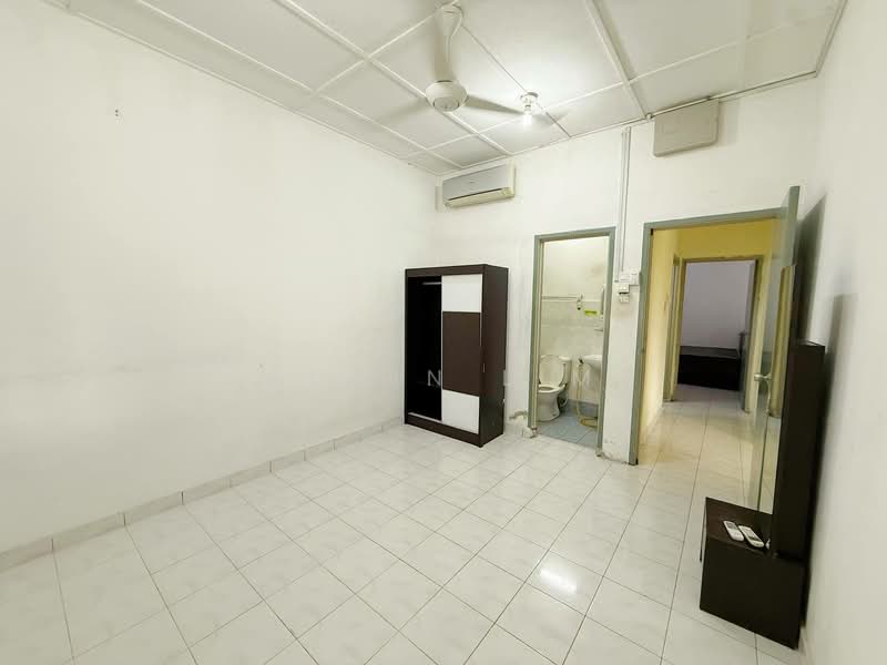 1-storey Terraced House for Sale in Bukit Indah (Iskandar Puteri (Nusajaya)) - Robin Lim - Interior - PropertyGuru.com.my