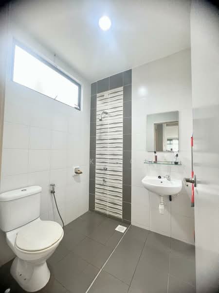 Mutiara Rini Mutiaras Rinis untuk Untuk Dijual - RM 978,000, Mac 2026 - Bathroom - PropertyGuru.com.my