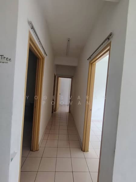 Tropika Apartment untuk Untuk Dijual - RM 250,000, Mac 2026 - Corridor - PropertyGuru.com.my