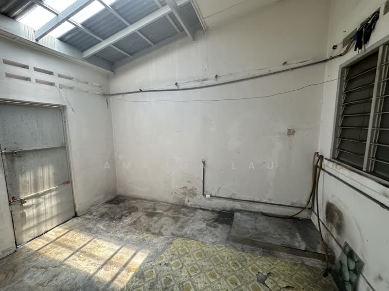 2-storey Terraced House for Sale in Petaling Jaya (Selangor) - Amanda Lau - Yard (Extended Kitchen) - PropertyGuru.com.my