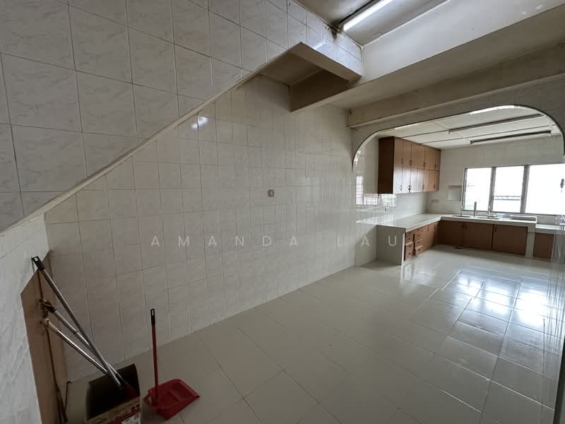 Rumah Teres 2 Tingkat untuk Dijual di Petaling Jaya (Selangor) - Amanda Lau - Kitchen - PropertyGuru.com.my