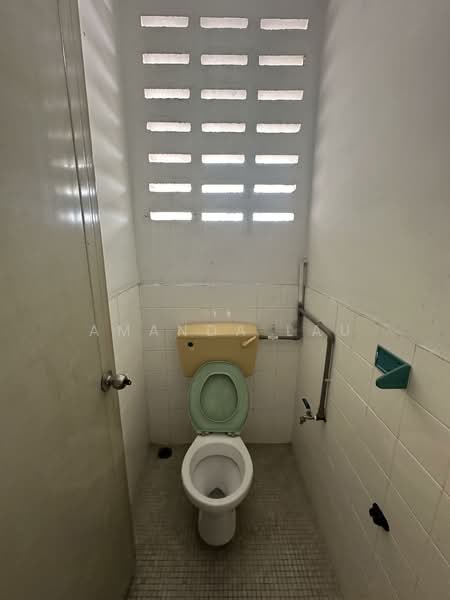 Rumah Teres 2 Tingkat untuk Dijual di Petaling Jaya (Selangor) - Amanda Lau - Bathroom - PropertyGuru.com.my