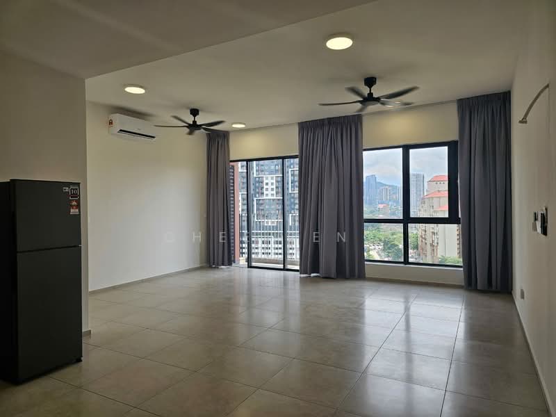 EdgeWood Residences @ SkySanctuary untuk Untuk Disewa - RM 2,300 /bulan, Mac 2026 - Living Room - PropertyGuru.com.my