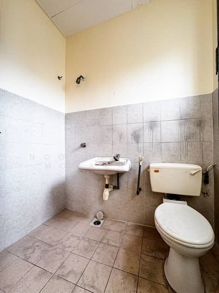 Bandar Tasik Puteri untuk Untuk Dijual - RM 340,000, Mac 2026 - Bathroom - PropertyGuru.com.my