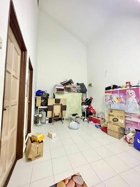 2-storey Terraced House for Sale in Bandar Pulai Jaya (Kulai) - Danny See - Interior - PropertyGuru.com.my