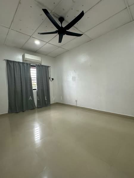 Rumah Teres 2 Tingkat untuk Disewa di PJS 10 - Allvin Teh - Interior - PropertyGuru.com.my