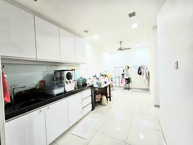 2-storey Terraced House for Sale in Taman Putra Prima (Puchong) - Wendy Chin - Kitchen - PropertyGuru.com.my