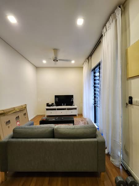 Mulberry Grove untuk Untuk Dijual - RM 1,040,000, Mac 2026 - Living Room - PropertyGuru.com.my