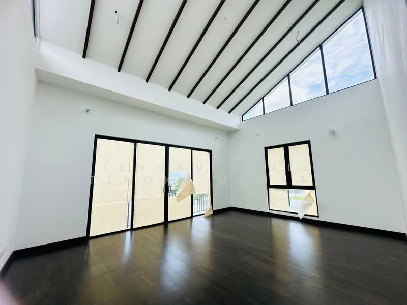 Bungalow for Sale in Kajang (Selangor) - Tengku June Tengku Mamat - Living Room - PropertyGuru.com.my