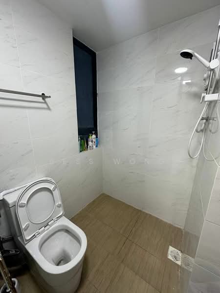 Service Residence for Rent at Country Garden Central Park - Bess Wong - Bathroom - PropertyGuru.com.my