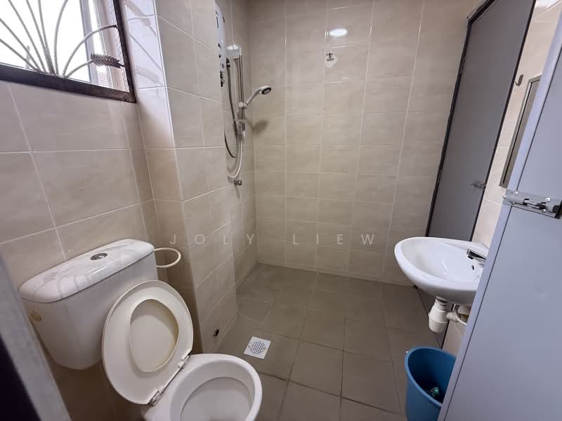 Bandar Damai perdana untuk Untuk Disewa - RM 2,300 /bulan, Mac 2026 - Bathroom - PropertyGuru.com.my