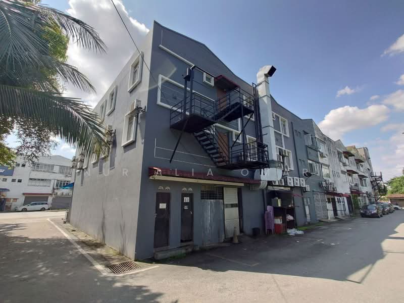 Shop for Sale in Shah Alam (Selangor) - Nur Alia Omar - Exterior - PropertyGuru.com.my