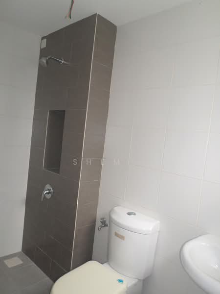 Rumah Berkembar untuk Dijual di Semenyih (Selangor) - Shem . - Bathroom - PropertyGuru.com.my