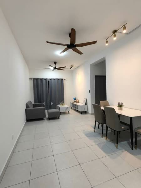 Dezire Hill Residence untuk Untuk Disewa - RM 1,650 /bulan, Mac 2026 - Living Room - PropertyGuru.com.my