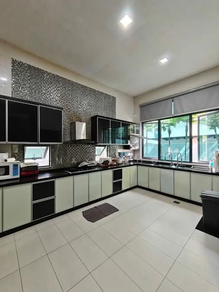 Bungalow for Sale in Johor Bahru (Johor) - May Khoo - Kitchen - PropertyGuru.com.my