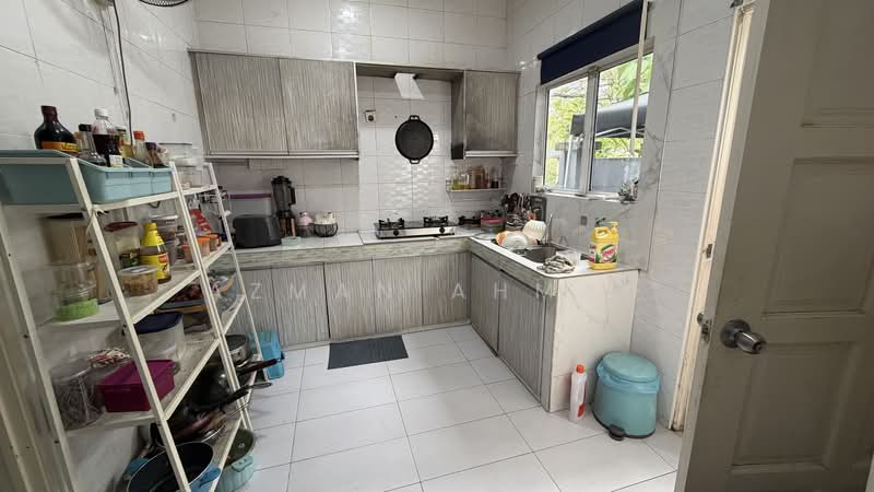 Semi-Detached House for Sale in Seksyen U9 (Shah Alam) - Azman Ahmad - Kitchen - PropertyGuru.com.my