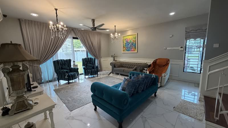 Semi-Detached House for Sale in Seksyen U9 (Shah Alam) - Azman Ahmad - Living Room - PropertyGuru.com.my