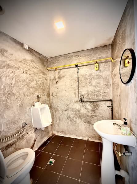 Shop for Sale in Pulau Tikus (Penang) - Ressha Ramesh - Bathroom - PropertyGuru.com.my