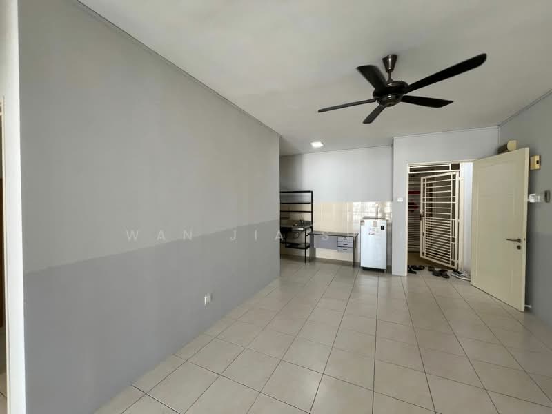 Condominium for Rent at Platinum Lake PV 13 - Wan Jia Shun - Living Room - PropertyGuru.com.my