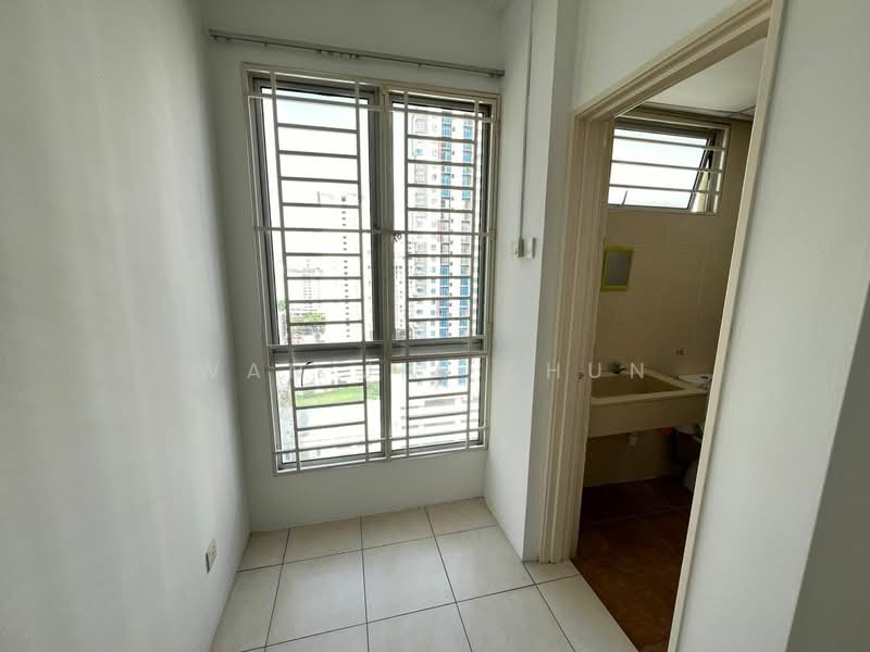 Condominium for Rent at Platinum Lake PV 13 - Wan Jia Shun - Interior - PropertyGuru.com.my