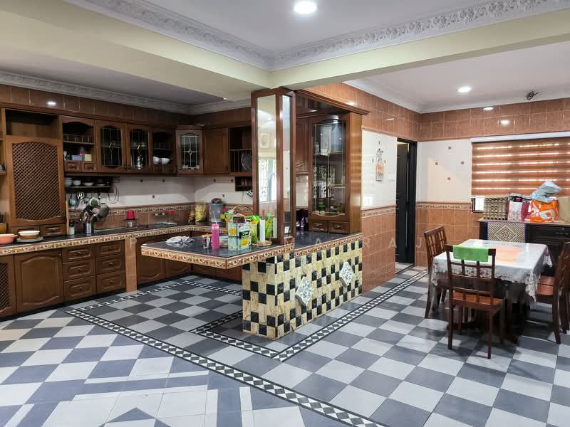 Seksyen 11 Shah Alam untuk Untuk Dijual - RM 2,650,000, Mac 2026 - PropertyGuru.com.my