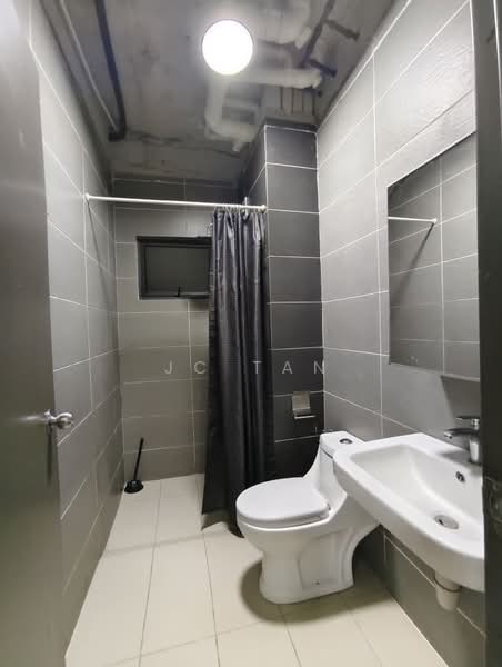The Henge untuk Untuk Disewa - RM 2,099 /bulan, Mac 2026 - Bathroom - PropertyGuru.com.my