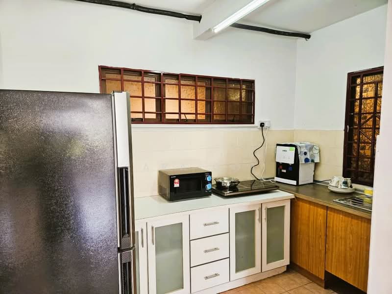 Condominium for Rent at Palm Spring @ Damansara - Sara Ooi - Kitchen - PropertyGuru.com.my