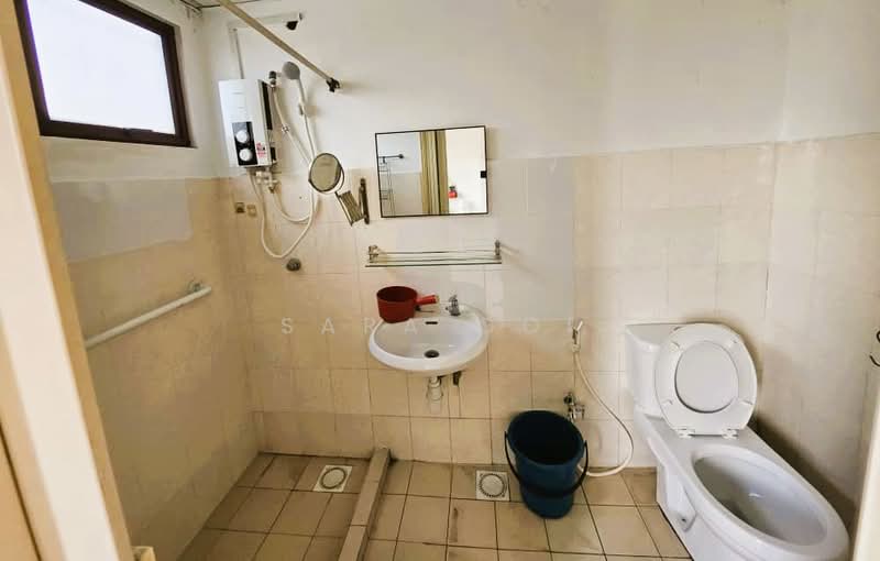 Condominium for Rent at Palm Spring @ Damansara - Sara Ooi - Bathroom - PropertyGuru.com.my