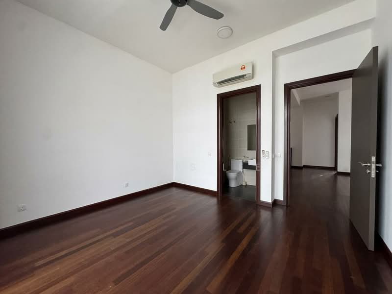 Semi-Detached House for Rent in Telok Panglima Garang (Selangor) - Chris Lee - Bedroom - PropertyGuru.com.my