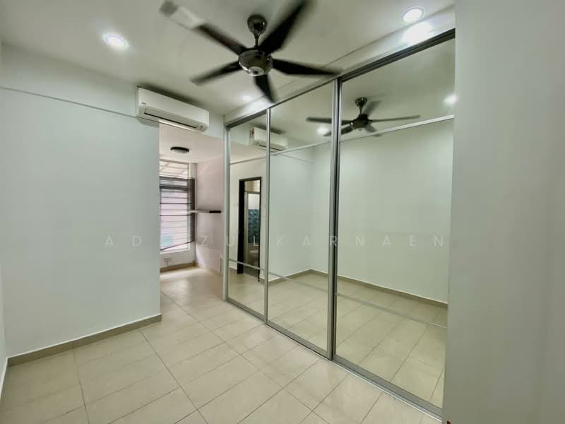 2-storey Terraced House for Sale in Kajang (Selangor) - Adi Zulkarnaen - Bedroom - PropertyGuru.com.my