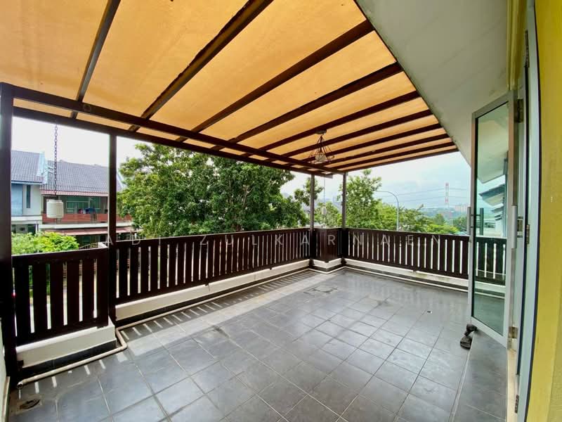 2-storey Terraced House for Sale in Kajang (Selangor) - Adi Zulkarnaen - Balcony - PropertyGuru.com.my