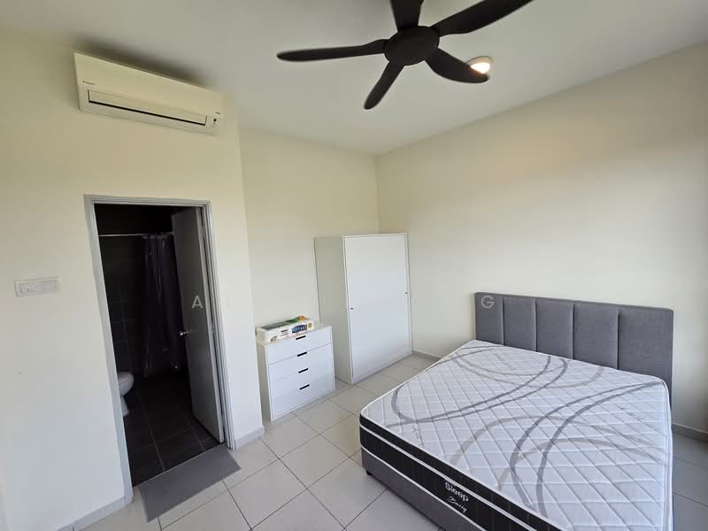 The Zizz @ Damansara North untuk Untuk Disewa - RM 1,700 /bulan, Mac 2026 - Master Bedroom - PropertyGuru.com.my