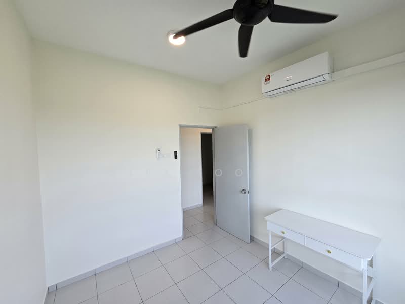 The Zizz @ Damansara North untuk Untuk Disewa - RM 1,700 /bulan, Mac 2026 - Bedroom 3 - PropertyGuru.com.my