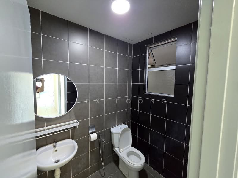 The Zizz @ Damansara North untuk Untuk Disewa - RM 1,700 /bulan, Mac 2026 - Bathroom - PropertyGuru.com.my