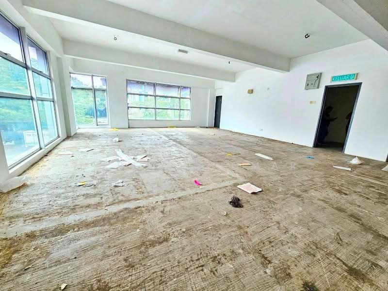 Semi-D Factory for Sale in Shah Alam (Selangor) - Nur Alia Omar - Interior - PropertyGuru.com.my