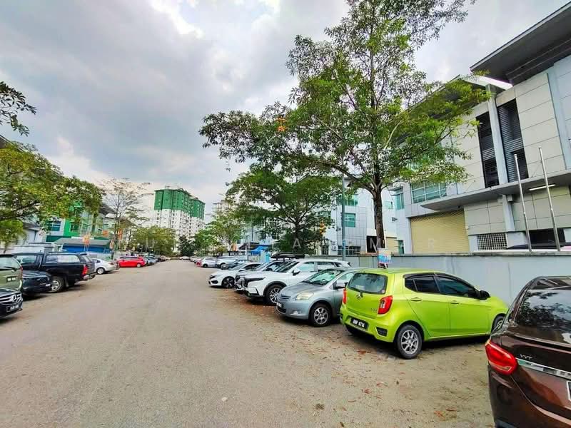Semi-D Factory for Sale in Shah Alam (Selangor) - Nur Alia Omar - Exterior - PropertyGuru.com.my