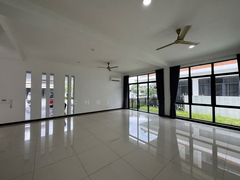 Semi-Detached House for Rent in Telok Panglima Garang (Selangor) - Chris Lee - Living Room - PropertyGuru.com.my
