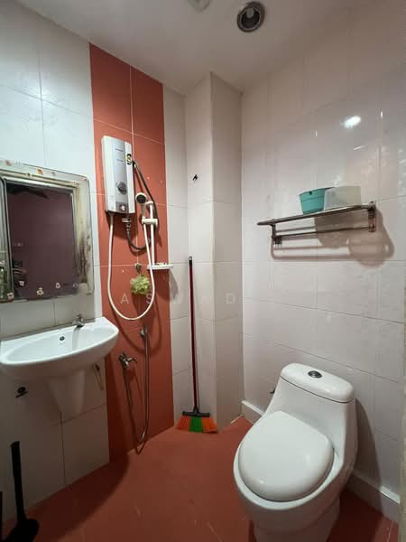 Taman Pauh, Permatang Pauh, Bukit Mertajam untuk Untuk Dijual - RM 450,000, Mac 2026 - Bathroom - PropertyGuru.com.my