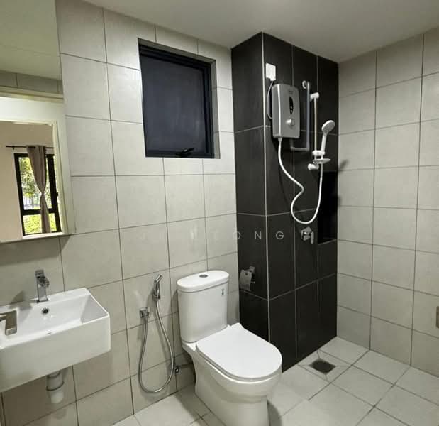 Service Residence for Rent at D'Cosmos Residences - JK Leong - Bathroom - PropertyGuru.com.my