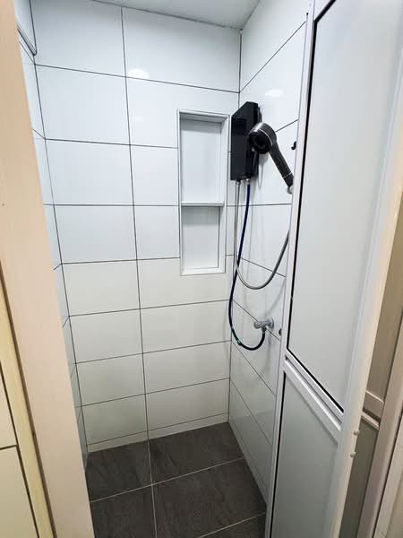 Flat for Rent at Desa Pinang 2 - Jerry Tan - Bathroom - PropertyGuru.com.my