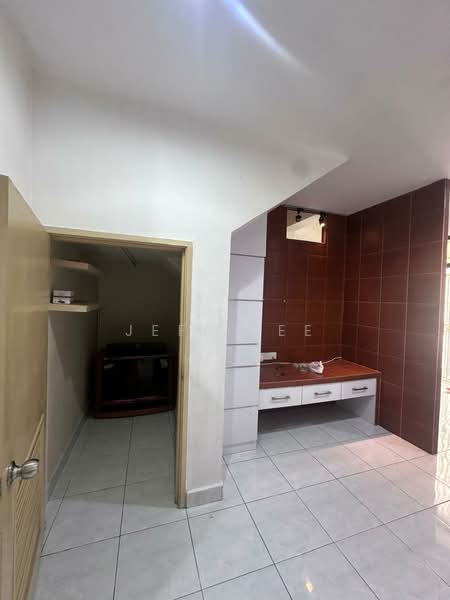 Terraced House for Rent in Johor Bahru (Johor) - Jeff Lee - Interior - PropertyGuru.com.my