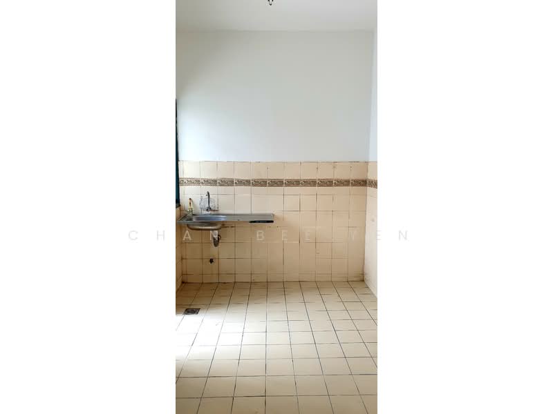 Putra Heights untuk Untuk Dijual - RM 590,000, Mac 2026 - Kitchen - PropertyGuru.com.my