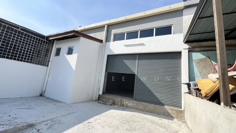 Terrace Factory for Sale in Taman Kajang Utama (Kajang) - Maylimee Wong - Exterior - PropertyGuru.com.my